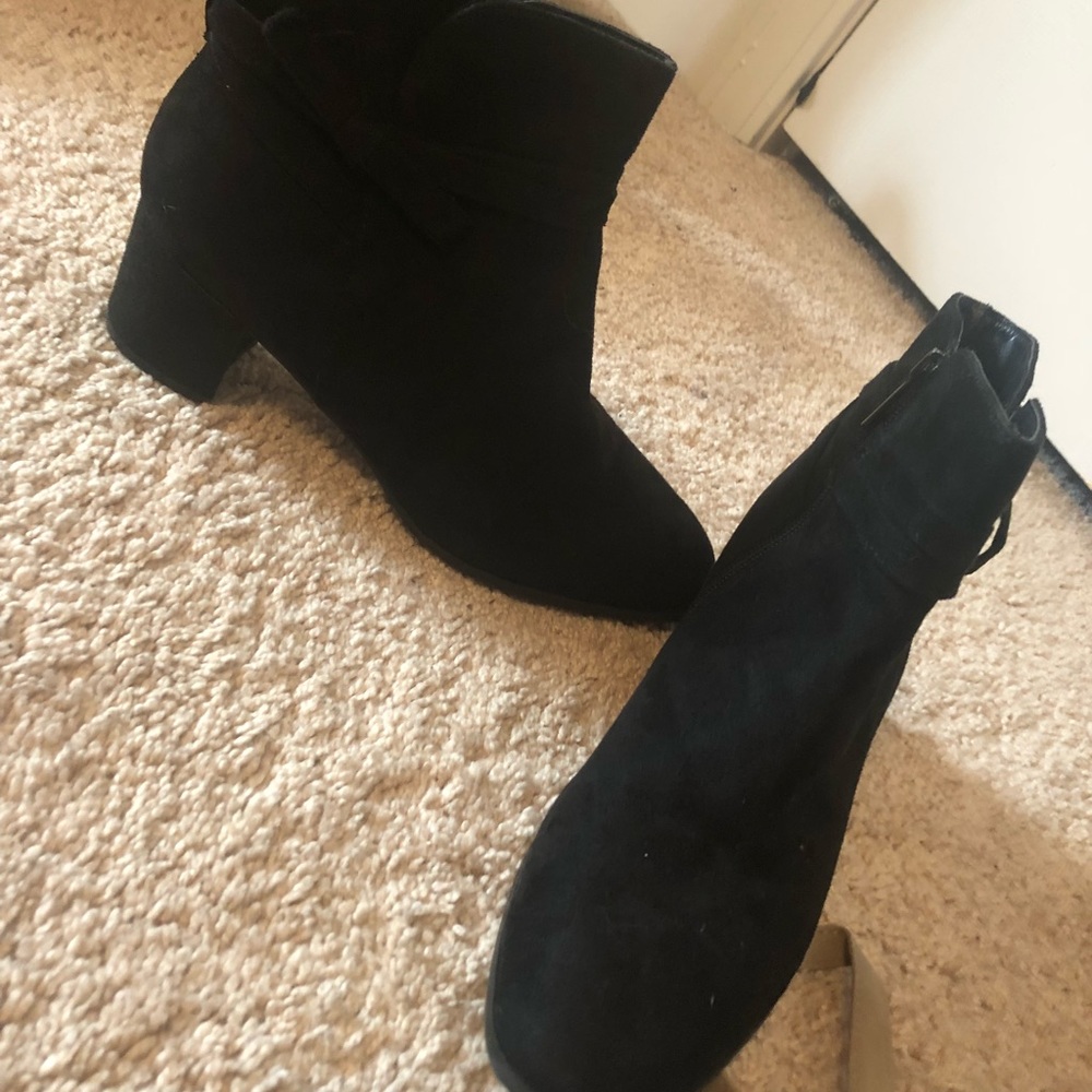 Black East 5th Booties